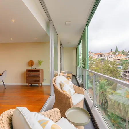 Flh View At Quinta Da Nogueira * Funchal (Madeira)